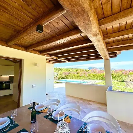 Azzurra Villa *